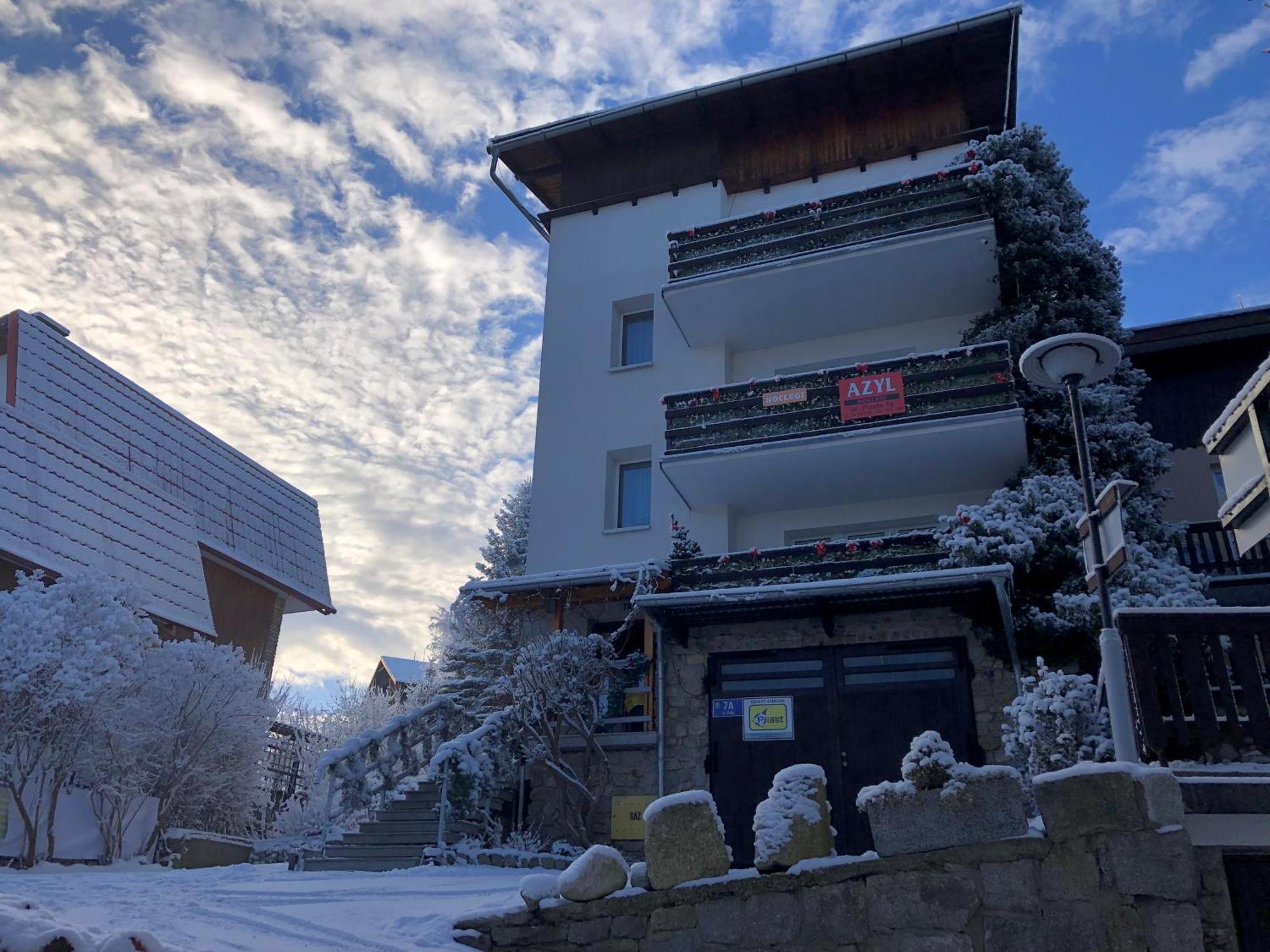 Azyl Karpacz - Kazdy Pokoj Z Wlasna Kuchnia I Lazienka Bagian luar foto
